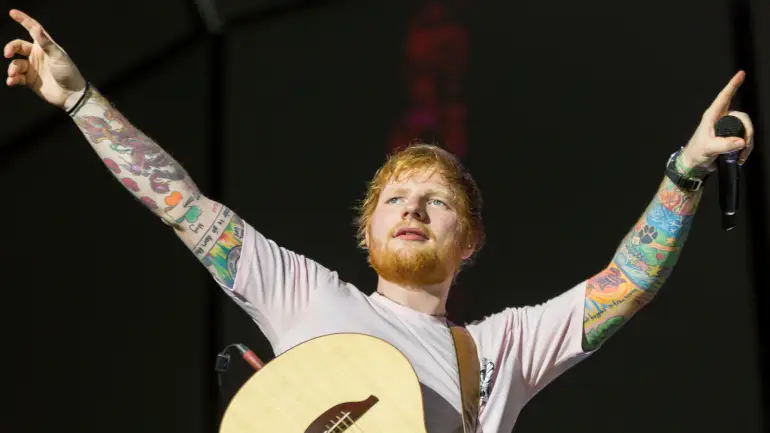 Ed Sheeran quebra silêncio sobre polêmica com Macklemore em tour